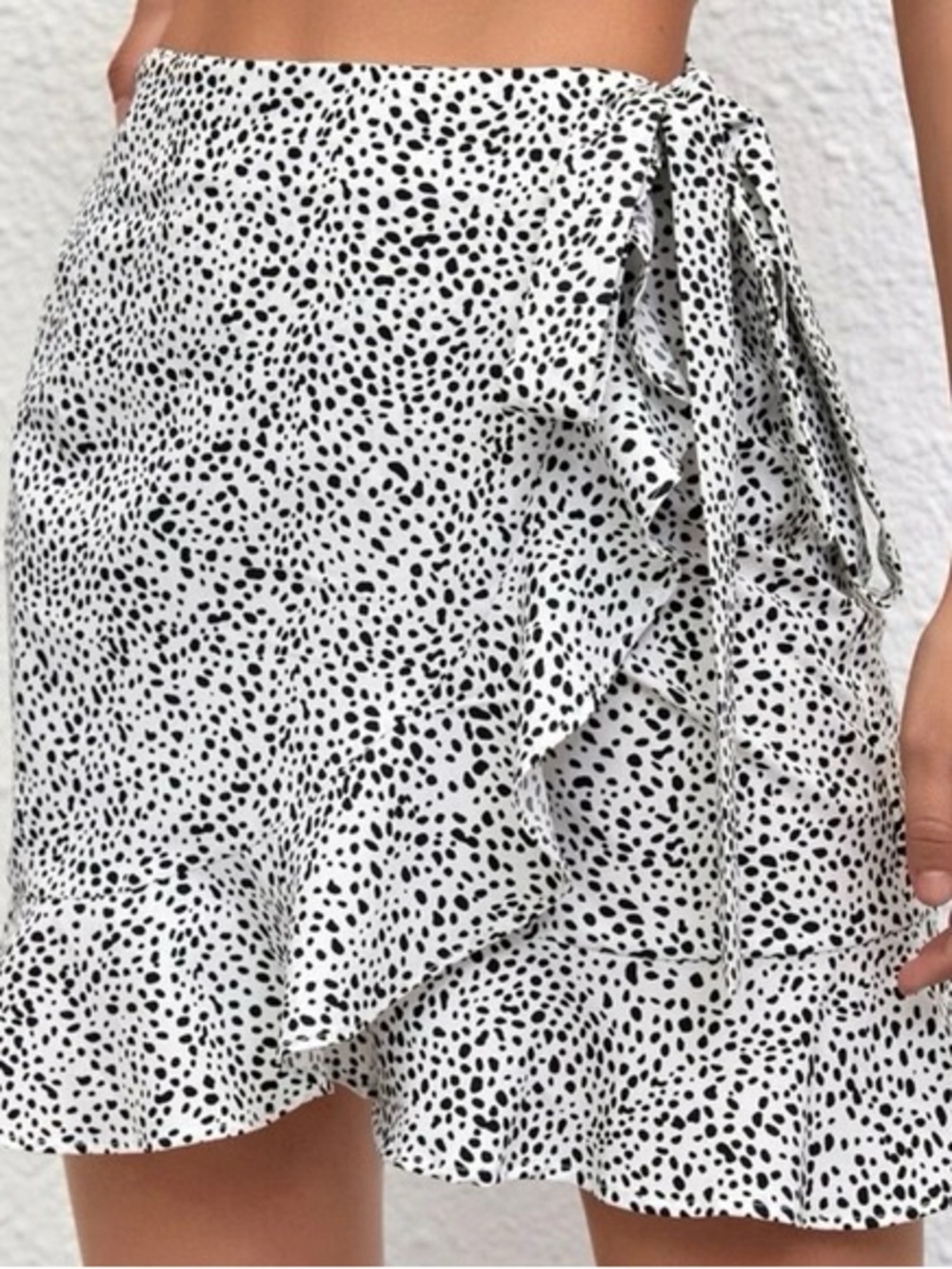 Dotted mini skirt